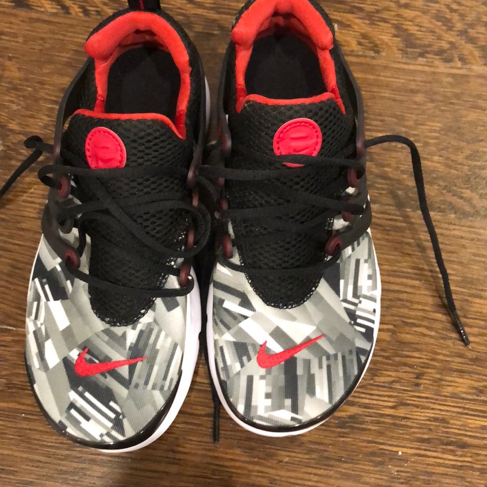 Kids Nike brand new